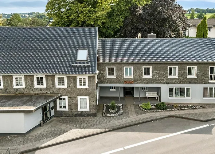 Pensión Engelsburg - - 3*