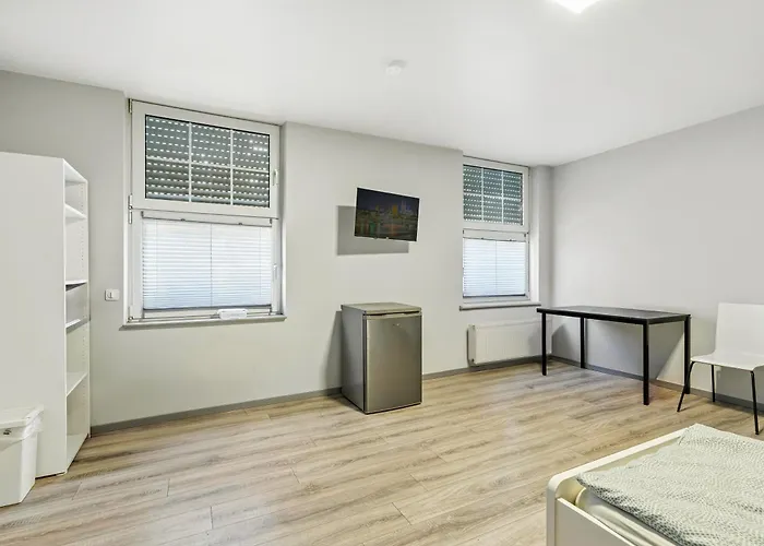 Pensión Engelsburg - - Remscheid