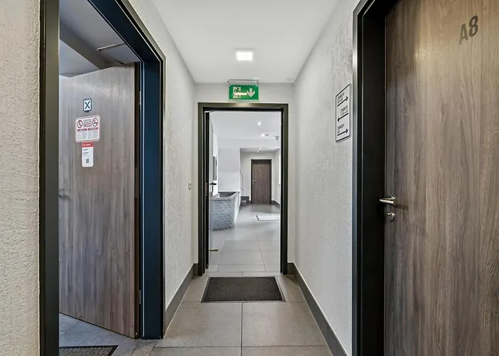 Pensión Engelsburg - -